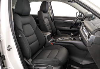 Подержанный автомобиль Mazda CX-5 2020 года (23 фото)