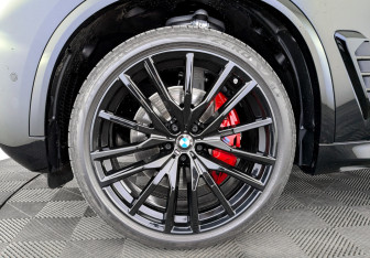 Новый BMW X5 2025 (7 фото)