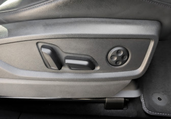 Подержанный автомобиль Audi Q5 2021 года (27 фото)