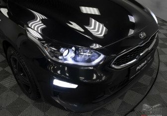 Подержанный автомобиль Kia Ceed Wagon 2019 года (7 фото)