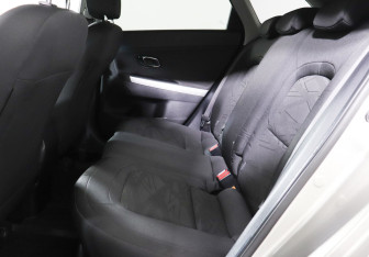 Подержанный автомобиль Kia Ceed Wagon 2017 года (10 фото)