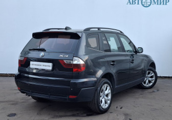 Подержанный автомобиль BMW X3 2006 года (5 фото)