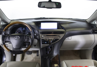 Подержанный автомобиль Lexus RX 2010 года (13 фото)