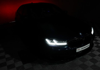 Подержанный автомобиль BMW M5 Sedan 2020 года (20 фото)