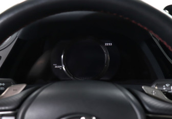 Подержанный автомобиль Lexus ES 2022 года (11 фото)