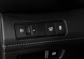 Подержанный автомобиль Hyundai Santa Fe 2022 года (17 фото)