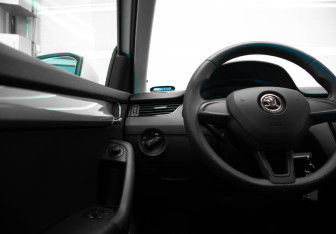 Подержанный автомобиль Skoda Octavia Liftback 2019 года (13 фото)