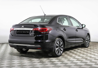 Подержанный автомобиль Citroen C4 Sedan 2018 года (3 фото)