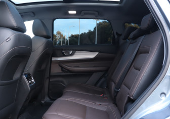 Подержанный автомобиль Chery Tiggo 8 Pro 2021 года (9 фото)