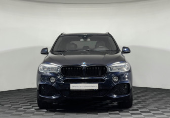 Подержанный автомобиль BMW X5 2017 года (3 фото)