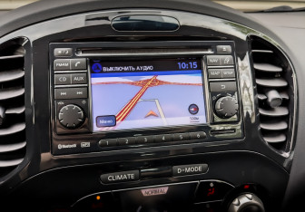 Подержанный автомобиль Nissan Juke 2012 года (24 фото)