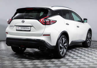 Подержанный автомобиль Nissan Murano Suv 2021 года (5 фото)