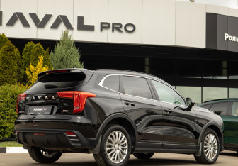 Подержанный автомобиль Haval Jolion 2024 года (4 фото)