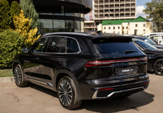 Подержанный автомобиль Geely Monjaro 2025 года (5 фото)