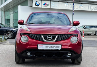 Подержанный автомобиль Nissan Juke 2011 года (2 фото)