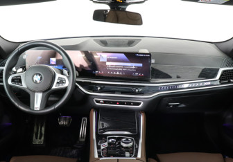 Новый BMW X6 2024 (10 фото)