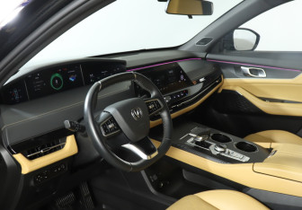 Подержанный автомобиль Changan UNI-K 2024 года (13 фото)