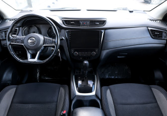 Подержанный автомобиль Nissan Qashqai 2019 года (13 фото)