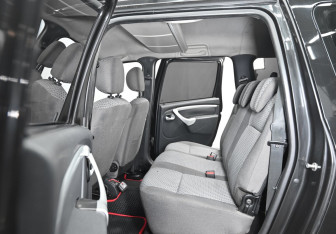 Подержанный автомобиль LADA (ВАЗ) Largus Wagon 2015 года (14 фото)