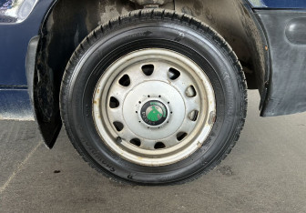 Подержанный автомобиль Skoda Felicia Hatchback 1997 года (16 фото)