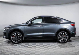Подержанный автомобиль Geely Tugella 2023 года (8 фото)