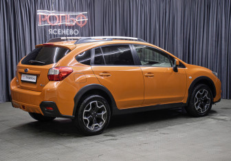 Подержанный автомобиль Subaru XV 2012 года (5 фото)