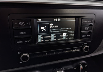 Подержанный автомобиль Kia Rio Hatchback 2021 года (25 фото)