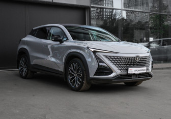 Подержанный автомобиль Changan UNI-T 2023 года (3 фото)