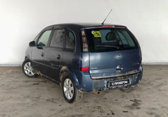 Подержанный автомобиль Opel Meriva 2008 года (6 фото)