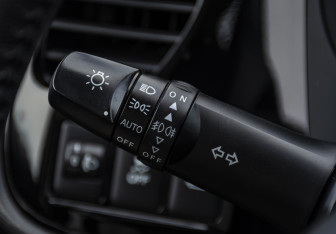 Подержанный автомобиль Mitsubishi Outlander 2018 года (20 фото)