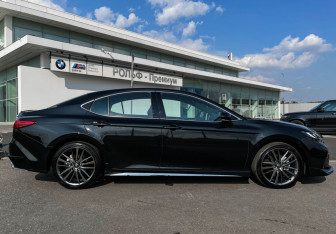 Новый Toyota Camry Sedan 2026 (4 фото)
