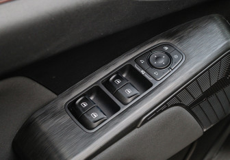 Подержанный автомобиль Haval H3 2025 года (16 фото)