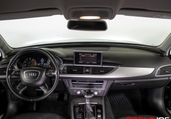 Подержанный автомобиль Audi A6 Sedan 2014 года (11 фото)