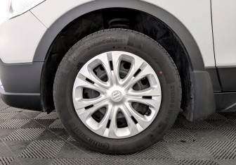 Подержанный автомобиль Suzuki SX4 Hatchback 2021 года (19 фото)