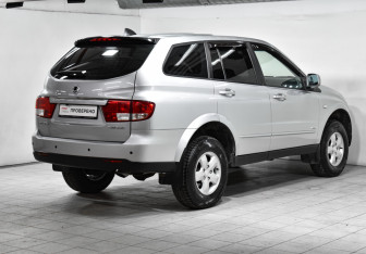 Подержанный автомобиль SsangYong Kyron 2014 года (5 фото)