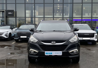 Подержанный автомобиль Hyundai ix35 2013 года (2 фото)