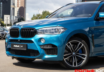 Подержанный автомобиль BMW X6 M 2019 года (26 фото)