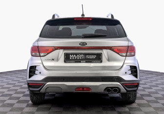 Подержанный автомобиль Kia Rio Hatchback 2021 года (6 фото)