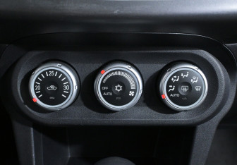 Подержанный автомобиль Mitsubishi Lancer Sedan 2007 года (13 фото)