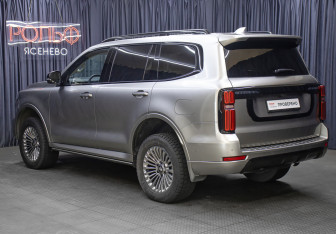 Подержанный автомобиль Tank 500 2023 года (7 фото)