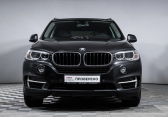 Подержанный автомобиль BMW X5 2014 года (2 фото)