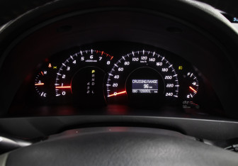 Подержанный автомобиль Toyota Camry Sedan 2006 года (12 фото)