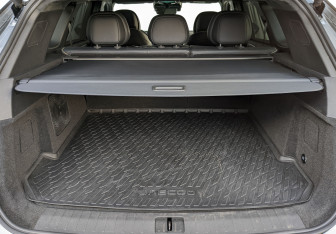 Подержанный автомобиль Jaecoo J8 2024 года (10 фото)