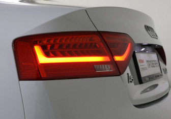 Подержанный автомобиль Audi A5 Coupe 2013 года (24 фото)