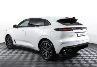 Подержанный автомобиль Changan UNI-K 2023 года (7 фото)