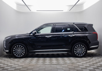 Подержанный автомобиль Hyundai Palisade 2022 года (2 фото)