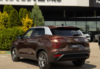 Подержанный автомобиль Hyundai Creta 2021 года (5 фото)