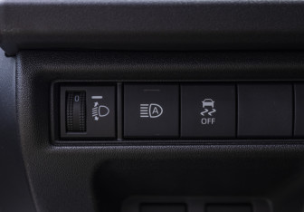Подержанный автомобиль Toyota Camry Sedan 2024 года (21 фото)
