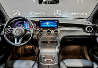Подержанный автомобиль Mercedes-Benz GLC Coupe 2021 года (14 фото)