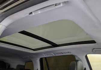 Подержанный автомобиль GAC GS8 2020 года (23 фото)